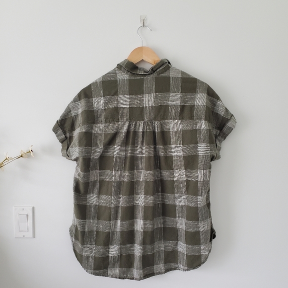 Linen/Cotton Gingham Button-Up Top - Picture 8 of 9